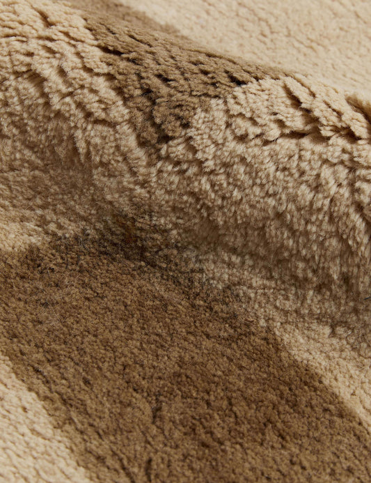 Échantillon de tapis en laine noué à la main Askel, naturel par Sarah Sherman Samuel 12 x 12