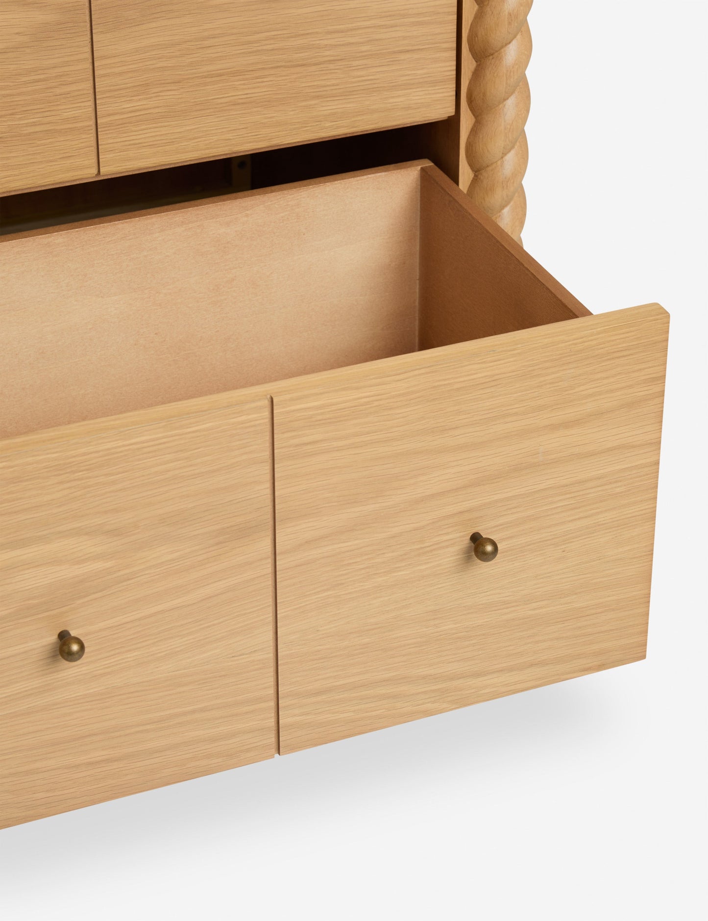 Commode haute Hawser par Sarah Sherman Samuel