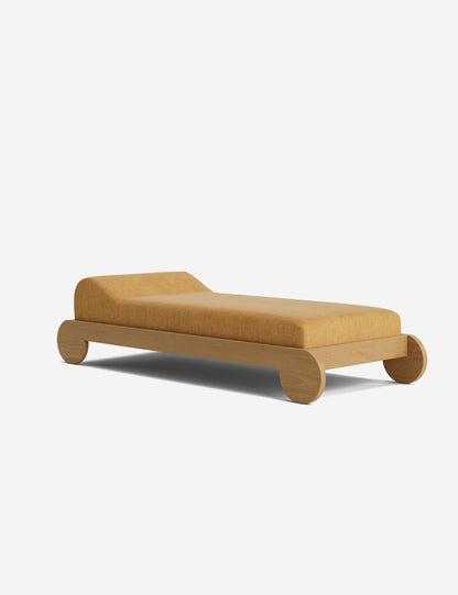 Lit de repos ionique par Sarah Sherman Samuel