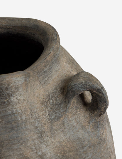 Vase Wagon Road par Button Atelier x Co.House Designs