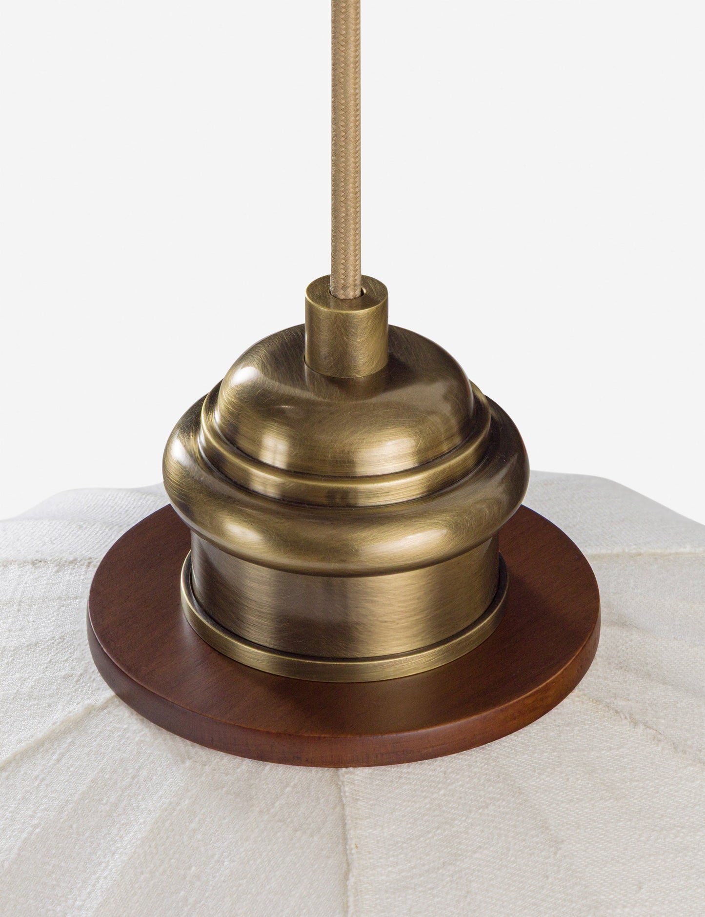 Suspension Plaza par Button Atelier x Co.House Designs