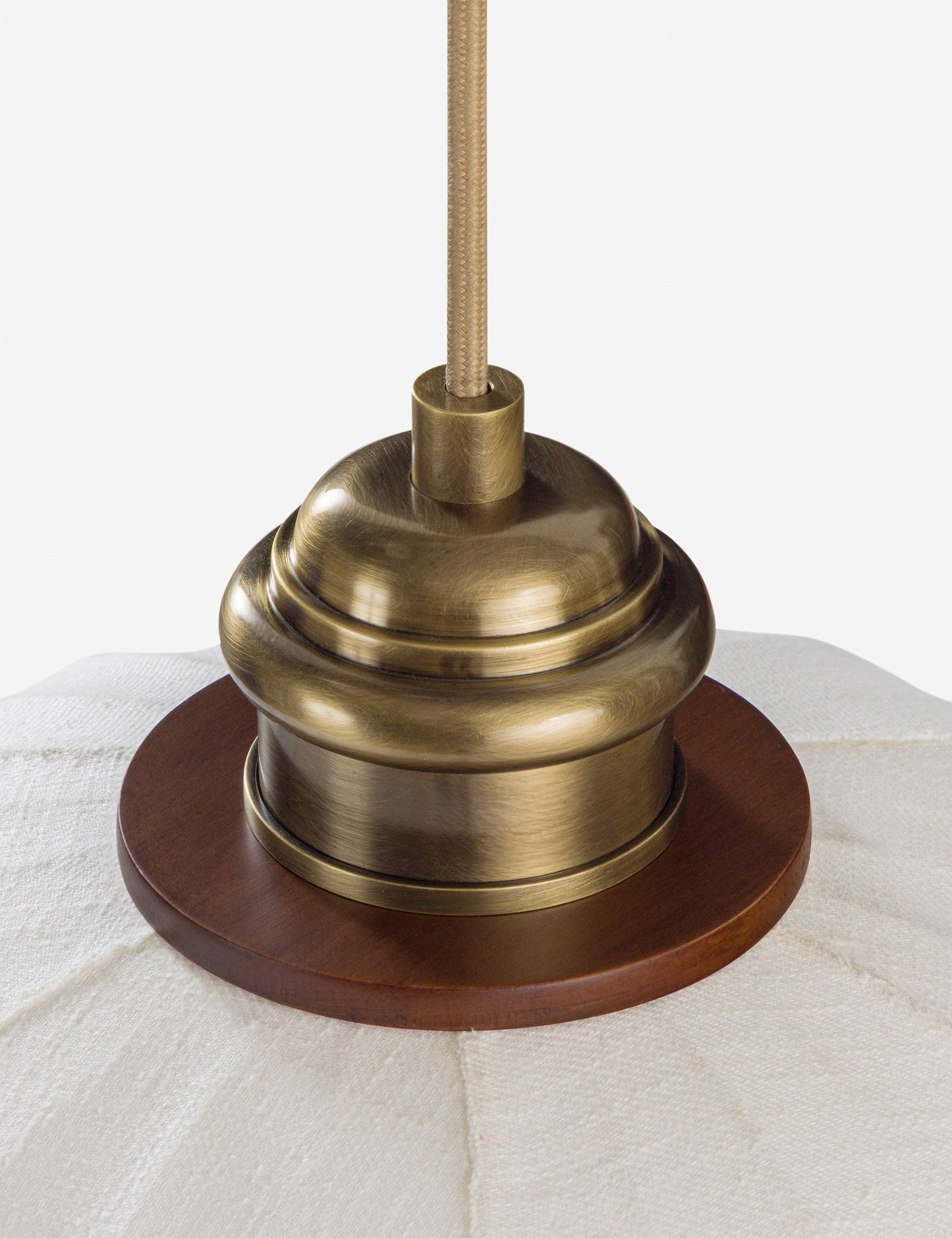 Suspension Plaza par Button Atelier x Co.House Designs