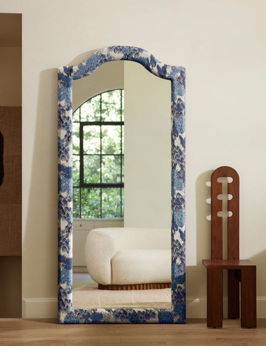 Miroir pleine longueur rembourré Garden Walk par Sarah Sherman Samuel
