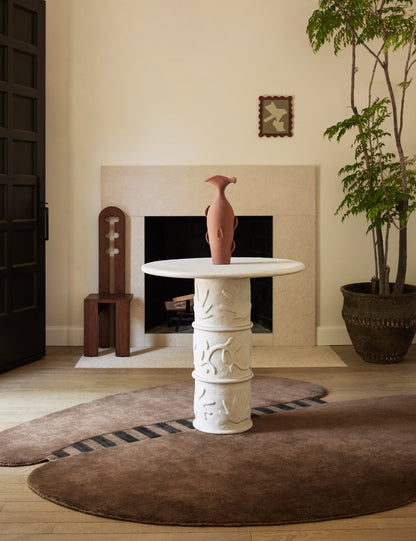 Repose-pieds Rivas par Sarah Sherman Samuel