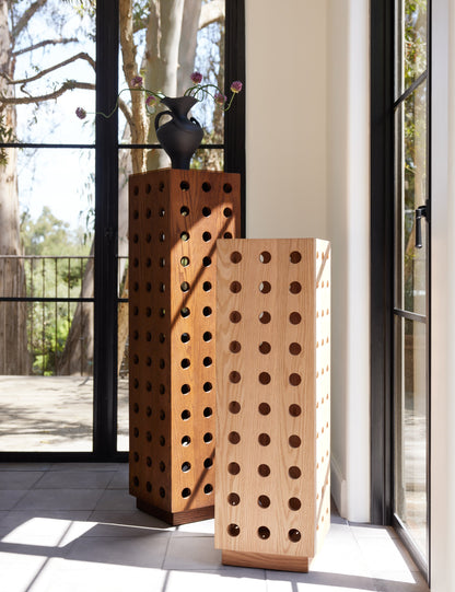 Socle Reika par Sarah Sherman Samuel