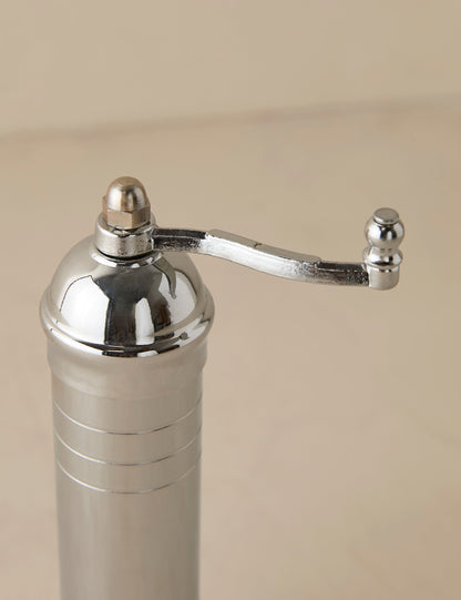 Moulin à sel en laiton Atlas