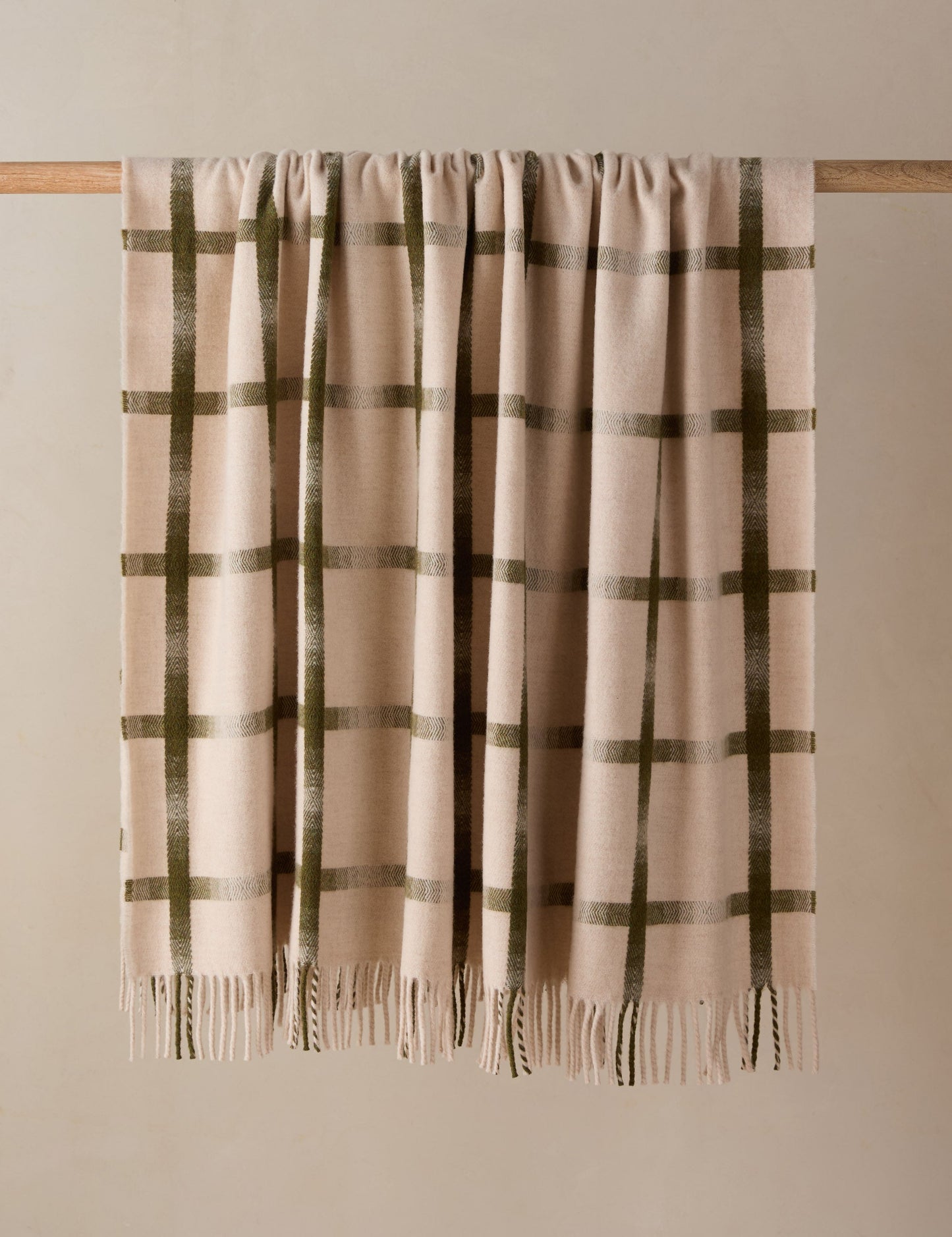 Jeté en laine d'agneau Atwood