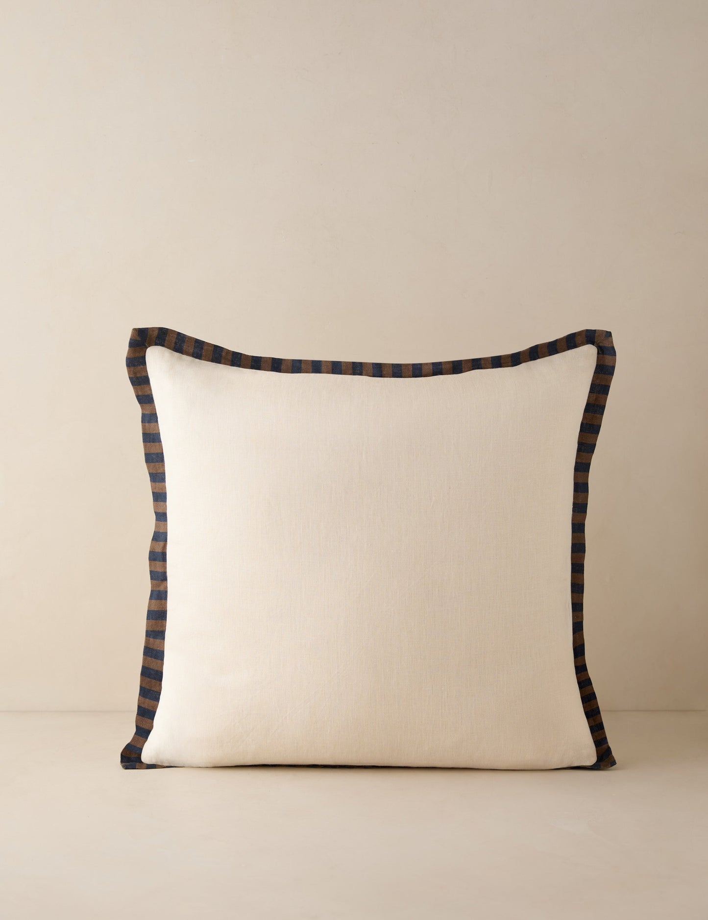 Oreiller Rajaa par Sarah Sherman Samuel