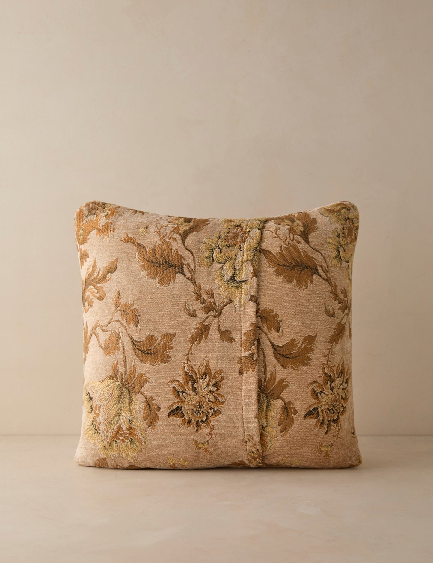Housse de coussin réversible en tapisserie Benice par Twenty Third by Deanne