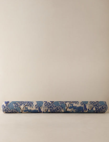 Coussin en lin Garden Walk par Sarah Sherman Samuel