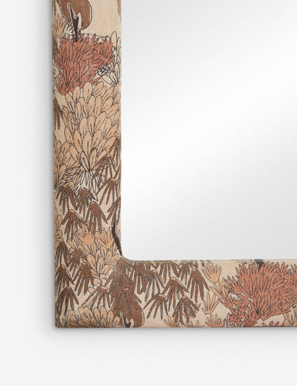 Miroir de cheminée rembourré Garden Walk par Sarah Sherman Samuel