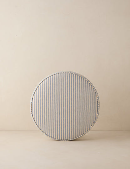 Coussin disque Isla par Sarah Sherman Samuel