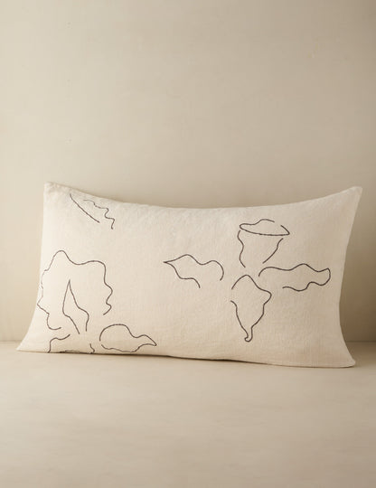 Taies d'oreiller en lin et coton Narsi (lot de 2) par Sarah Sherman Samuel