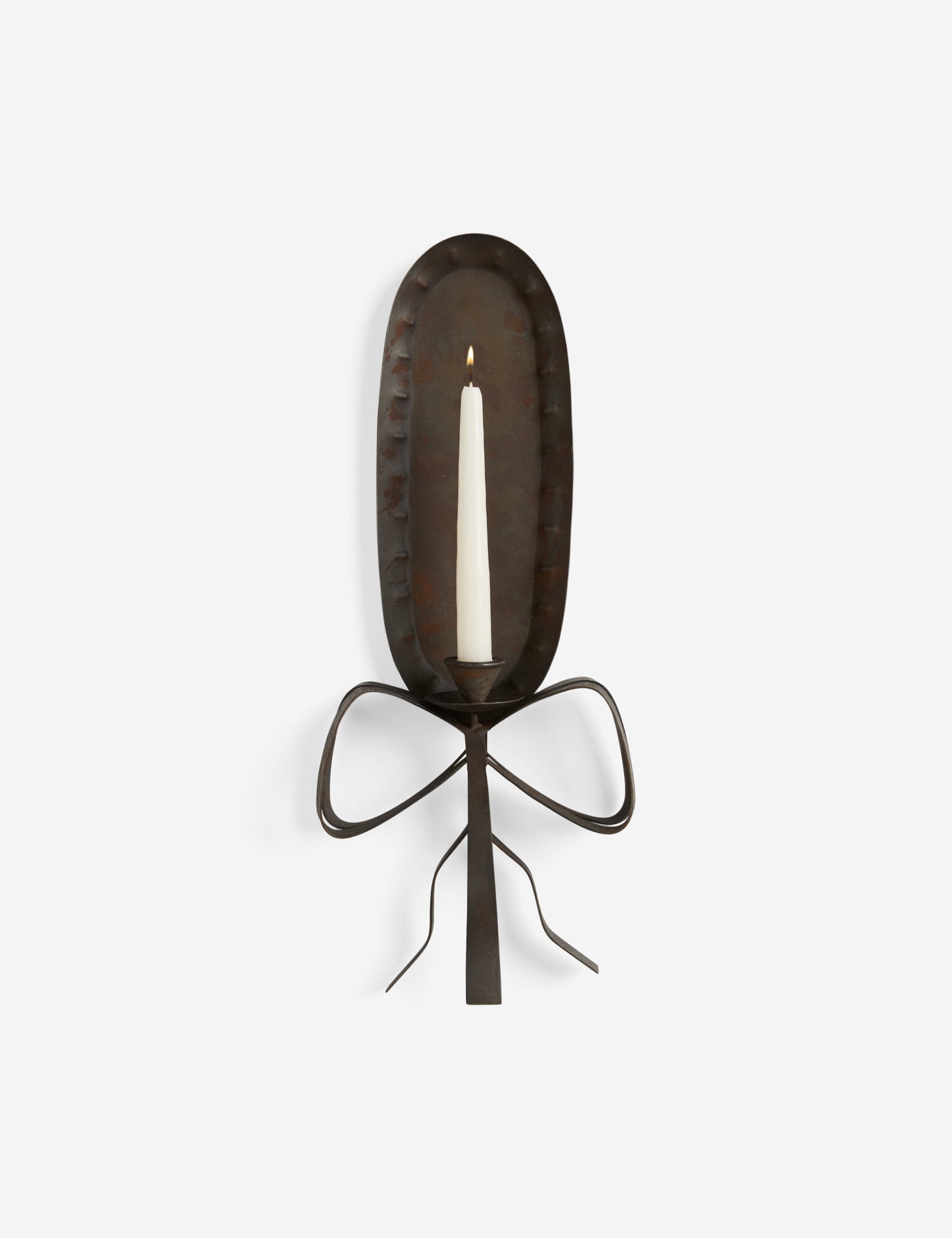 Applique à bougie en ruban par Sarah Sherman Samuel