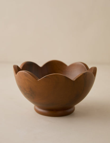 Bols en bois festonné (lot de 4) par Sarah Sherman Samuel