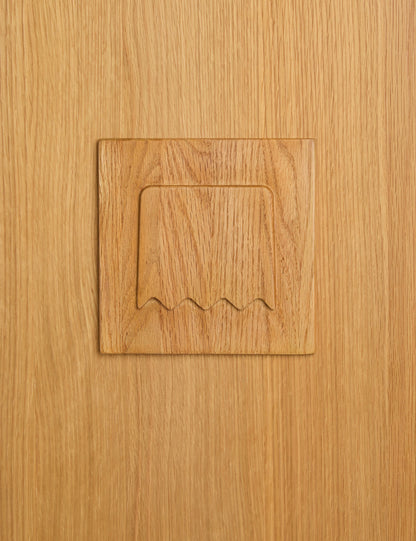 Armoire Tamsin par Sarah Sherman Samuel