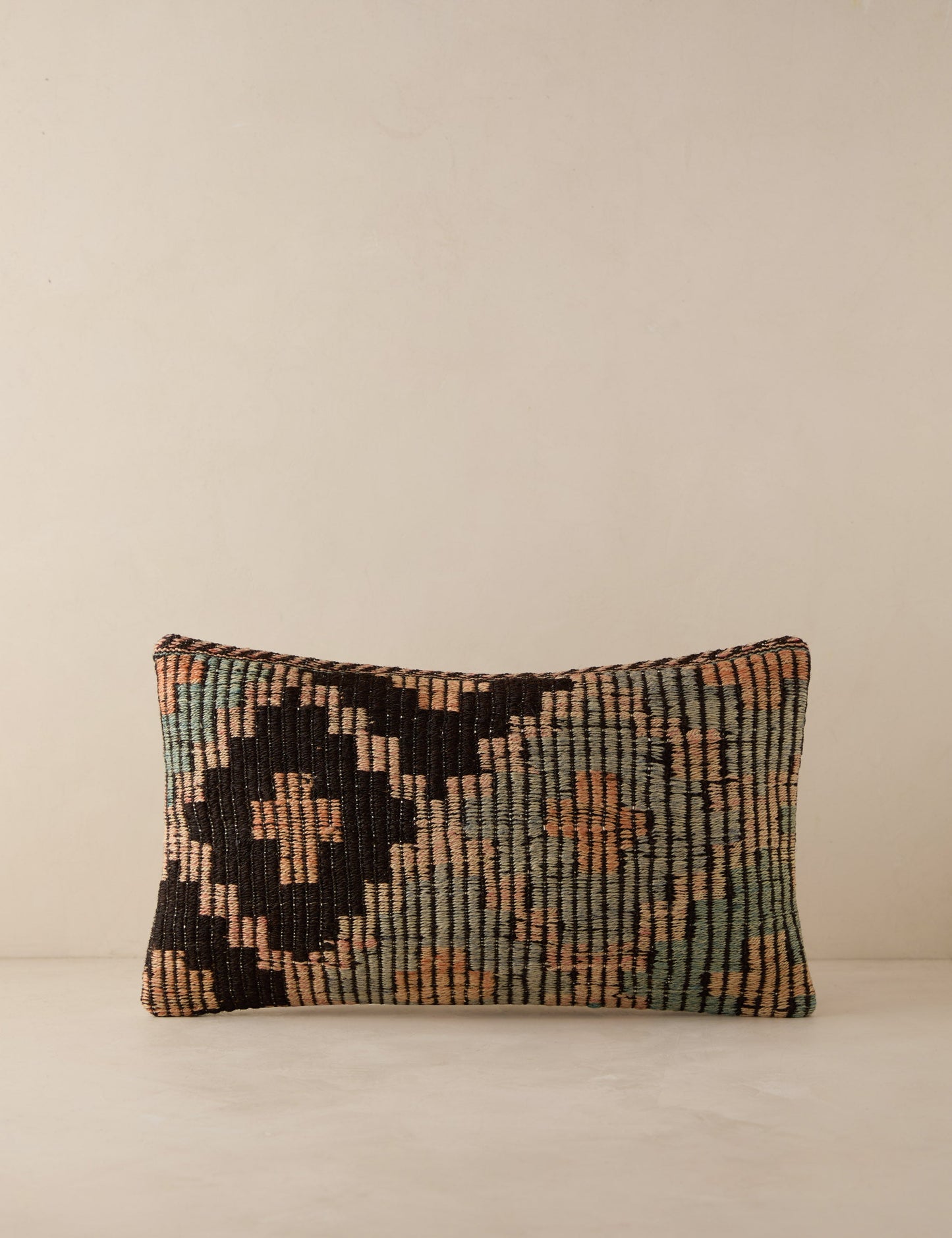 Coussin lombaire vintage n° 212, 12 x 20