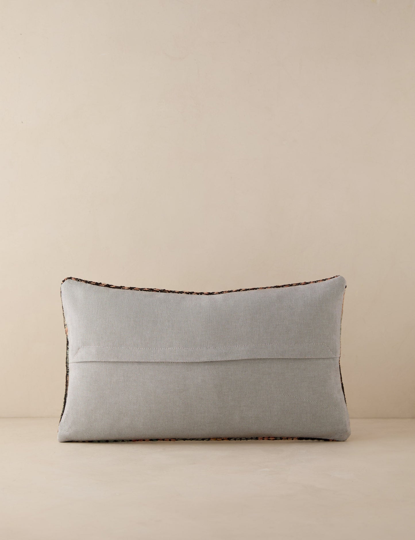 Coussin lombaire vintage n° 212, 12 x 20