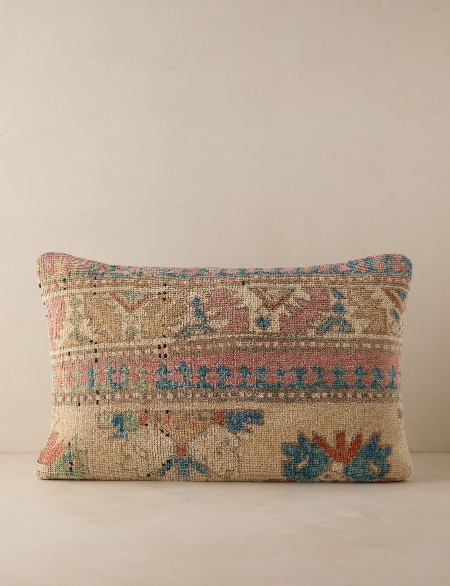 Coussin lombaire vintage n° 250, 16 x 24