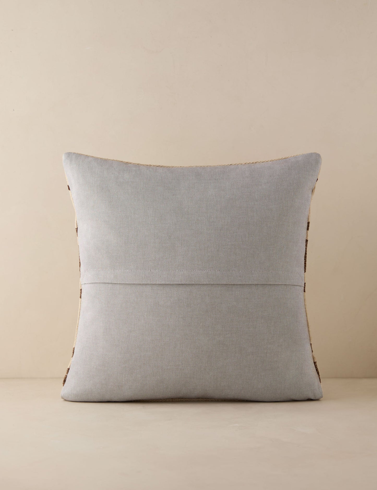 Coussin vintage n° 107, 20 x 20