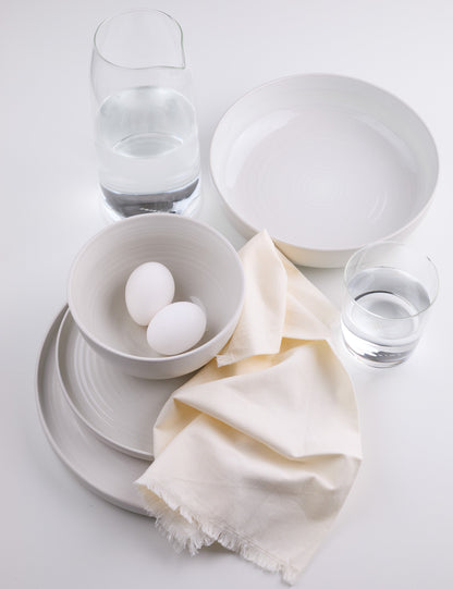 Service de table Essential 16 pièces par Hawkins New York