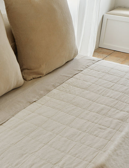 Couette simple en lin par Hawkins New York