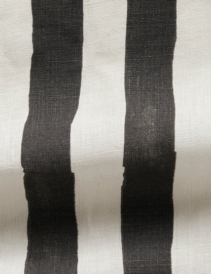 Tissu en lin à rayures picturales par Sarah Sherman Samuel